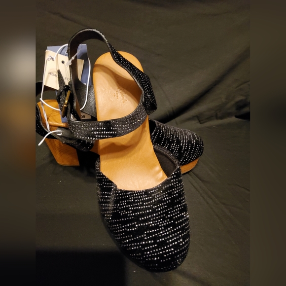 New Women's Marcia Jet Black and Silver heels - Picture 5 of 8